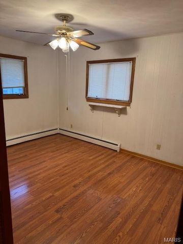 1105 James Street, Washington, MO 63090