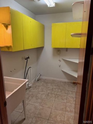 1105 James Street, Washington, MO 63090