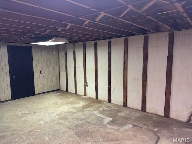 1105 James Street, Washington, MO 63090