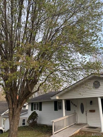 1105 James Street, Washington, MO 63090
