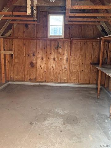 1105 James Street, Washington, MO 63090