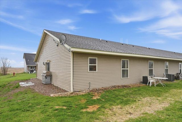 1262 Norway Pine Circle, New Richmond, WI 54017