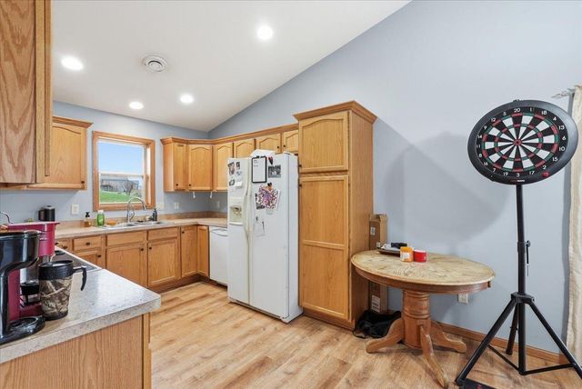 1262 Norway Pine Circle, New Richmond, WI 54017