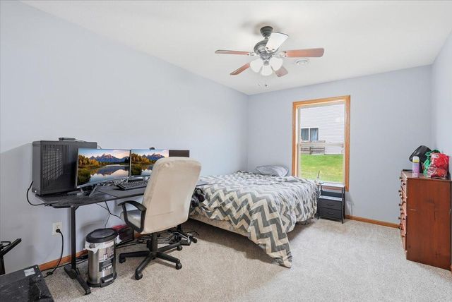 1262 Norway Pine Circle, New Richmond, WI 54017