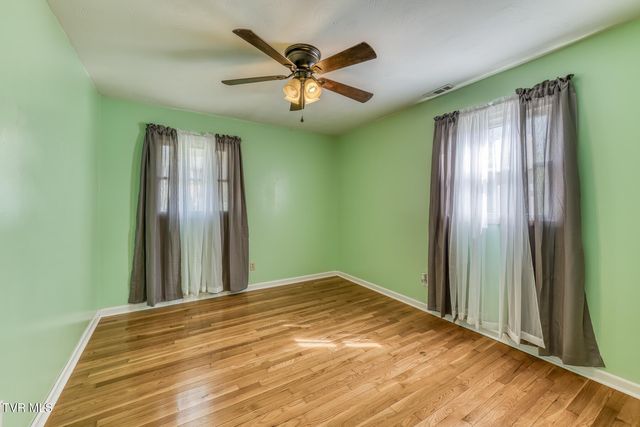 1069 Jessie Lane, Church Hill, TN 37642