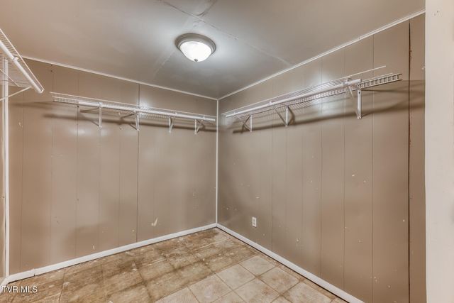 1069 Jessie Lane, Church Hill, TN 37642