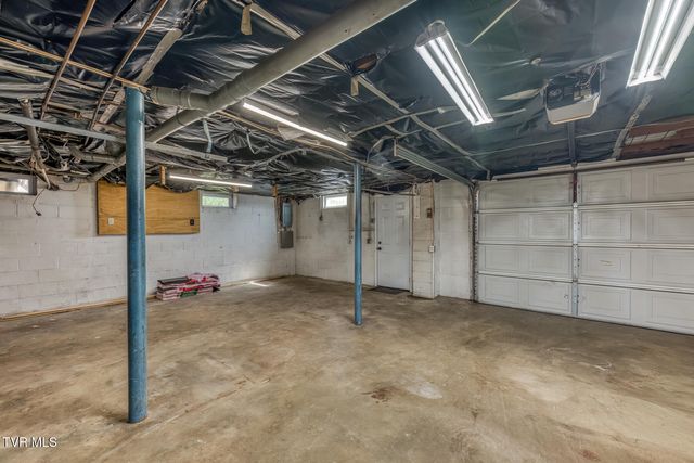 1069 Jessie Lane, Church Hill, TN 37642