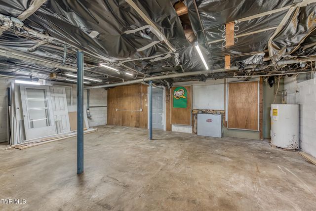 1069 Jessie Lane, Church Hill, TN 37642