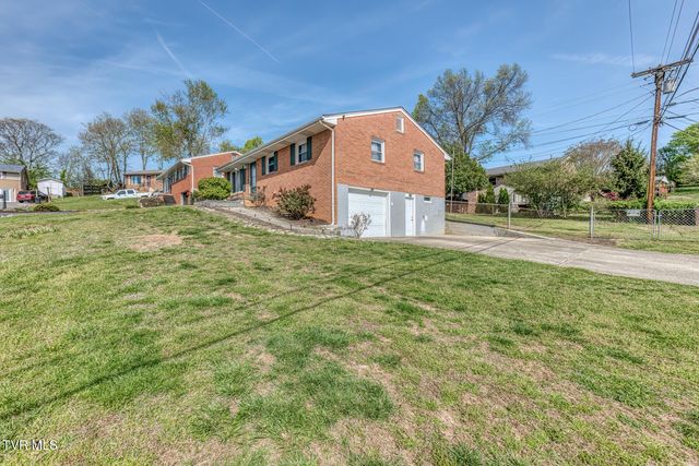 1069 Jessie Lane, Church Hill, TN 37642