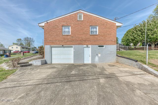 1069 Jessie Lane, Church Hill, TN 37642