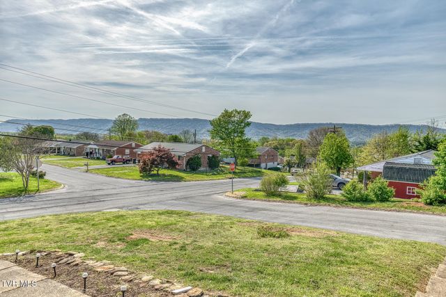 1069 Jessie Lane, Church Hill, TN 37642