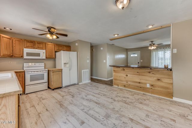 1069 Jessie Lane, Church Hill, TN 37642