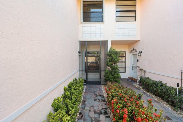 8634 Via Reale 3, Boca Raton, FL 33496
