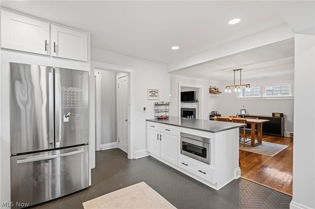 3141 Coleridge Road, Cleveland Heights, OH 44118