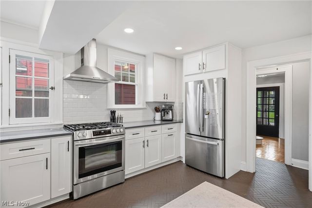 3141 Coleridge Road, Cleveland Heights, OH 44118