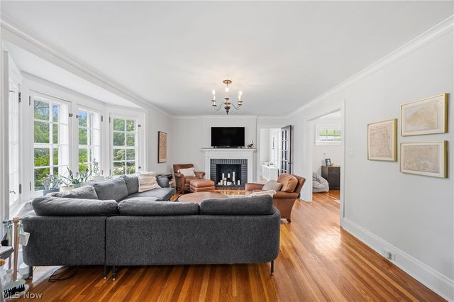 3141 Coleridge Road, Cleveland Heights, OH 44118