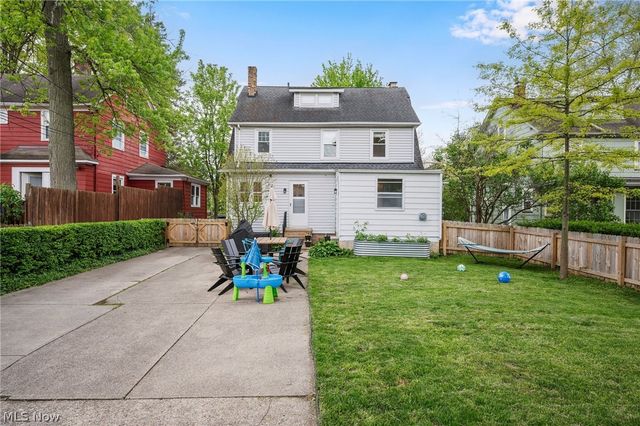 3141 Coleridge Road, Cleveland Heights, OH 44118