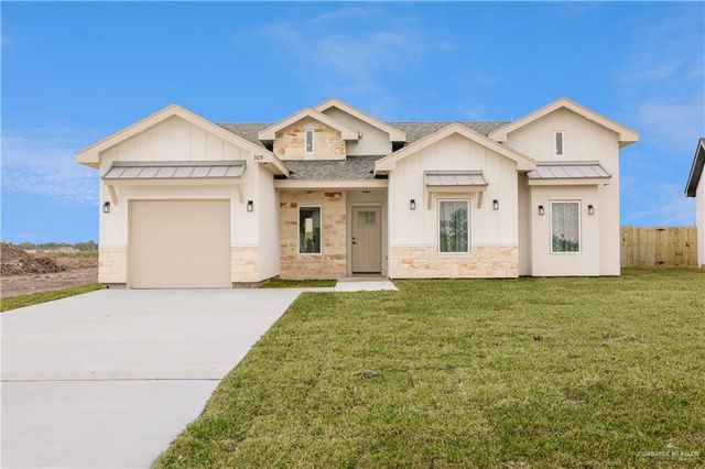 309 Leon Avenue, Elsa, TX 78543