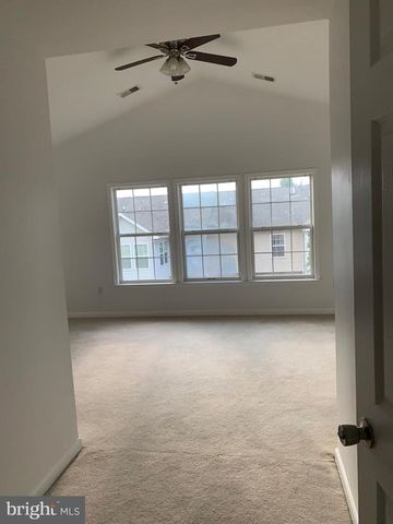 61 QUARTZ RD, Martinsburg, WV 25404
