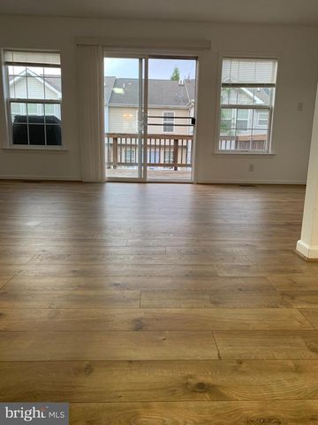 61 QUARTZ RD, Martinsburg, WV 25404