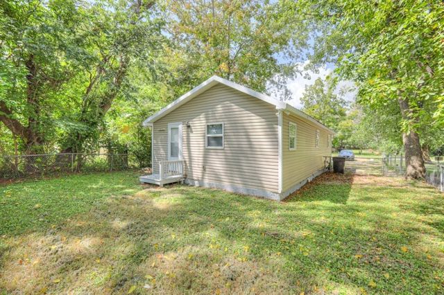 804 E Grundy St, Tullahoma, TN 37388