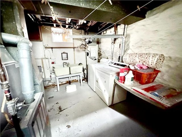 114 Grant Ave, Whitaker, PA 15120