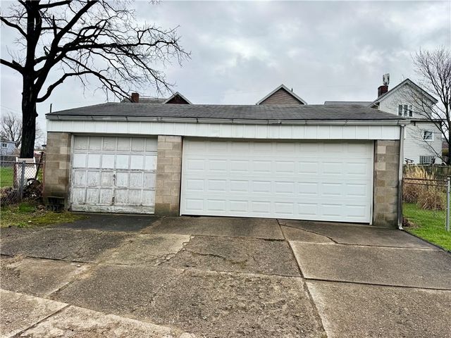 114 Grant Ave, Whitaker, PA 15120