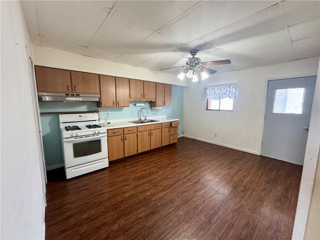 114 Grant Ave, Whitaker, PA 15120