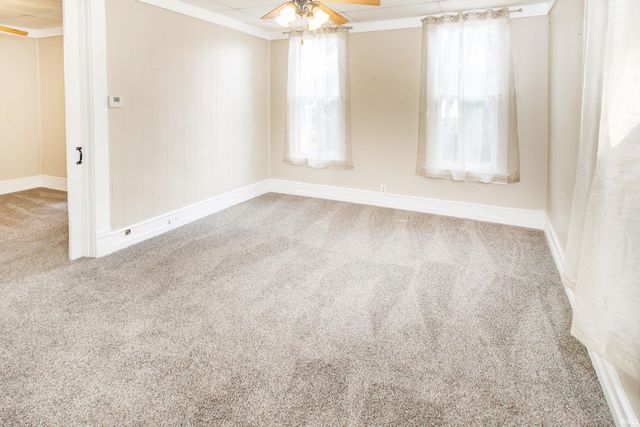 817 SE Riverside Drive, Evansville, IN 47713