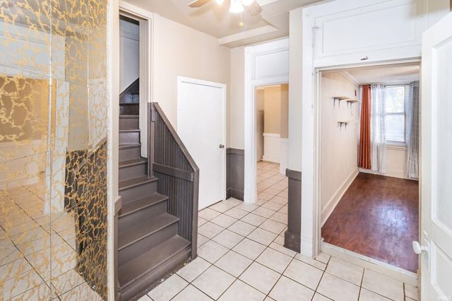 817 SE Riverside Drive, Evansville, IN 47713