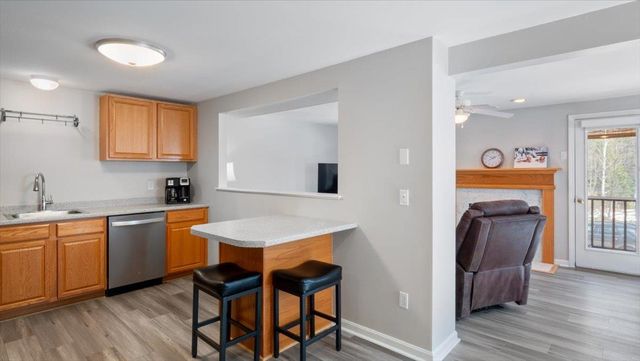 62 Collins Landing Rd Unit 47, Weare, NH 03281