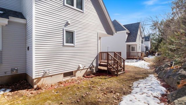 62 Collins Landing Rd Unit 47, Weare, NH 03281