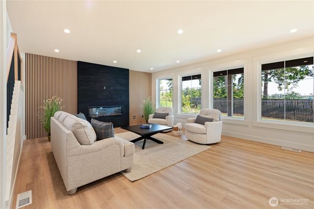 1197 Leighton Street, Blaine, WA 98230