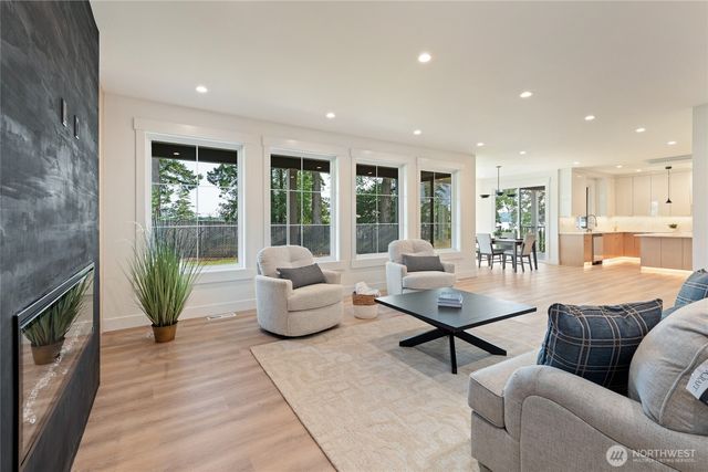 1197 Leighton Street, Blaine, WA 98230