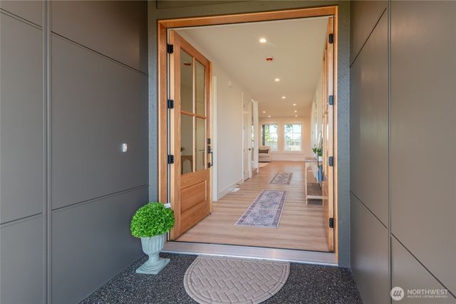 1197 Leighton Street, Blaine, WA 98230