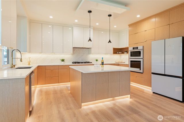 1197 Leighton Street, Blaine, WA 98230