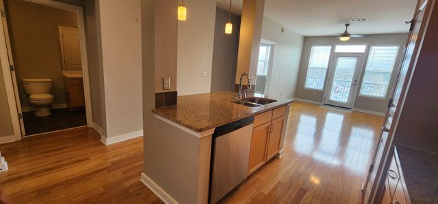 3000 Vanderbilt Pl Apt 337, Nashville, TN 37212