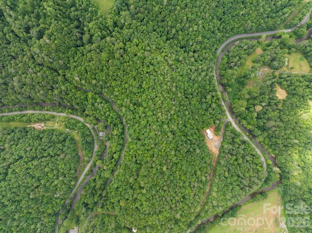 99999 Guntertown Road, Marshall, NC 28753