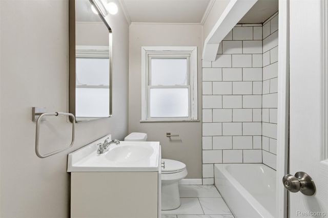 18027 Moenart Street, Detroit, MI 48234