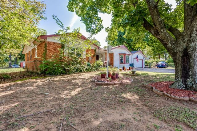 10700 NE 4th Street, Oklahoma City, OK 73130