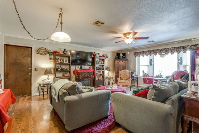 10700 NE 4th Street, Oklahoma City, OK 73130