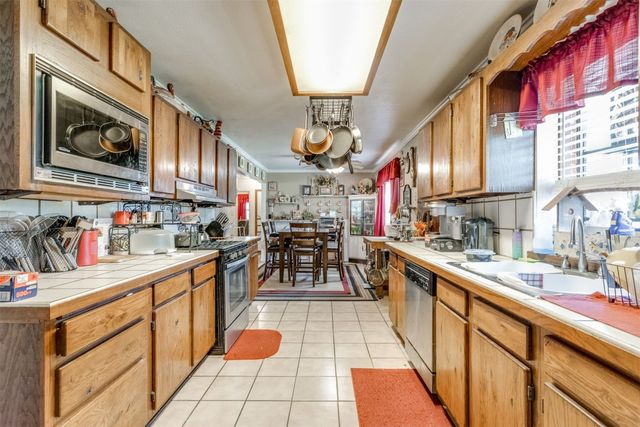 10700 NE 4th Street, Oklahoma City, OK 73130