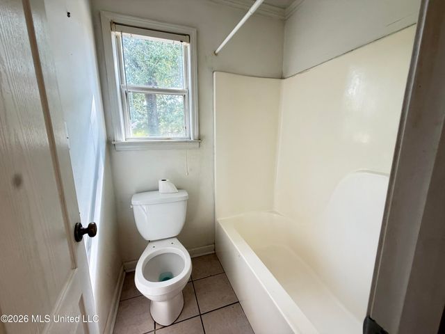 435 Village Parkway, Southaven, MS 38671