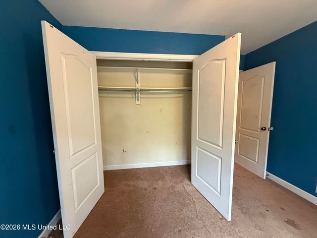 435 Village Parkway, Southaven, MS 38671