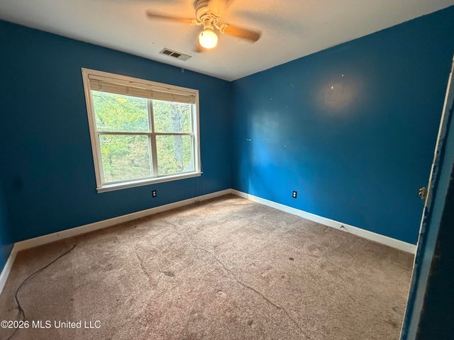 435 Village Parkway, Southaven, MS 38671