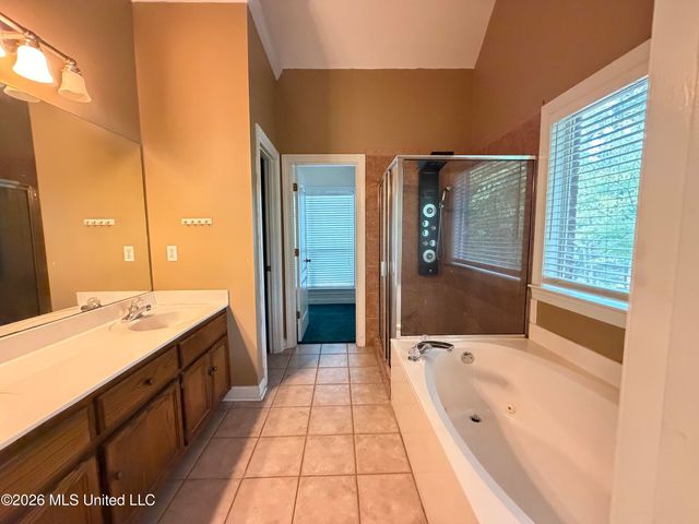 435 Village Parkway, Southaven, MS 38671