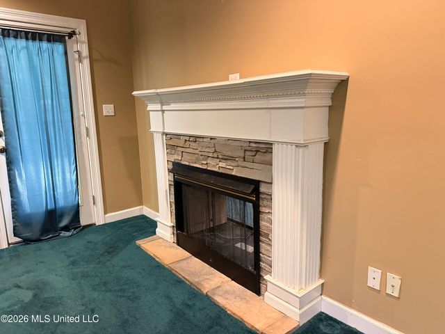435 Village Parkway, Southaven, MS 38671