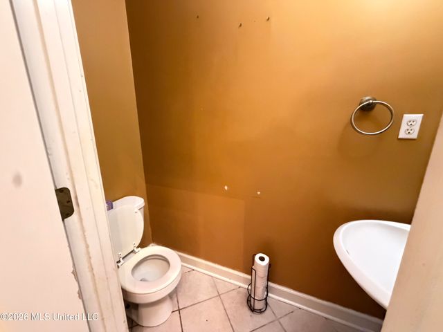 435 Village Parkway, Southaven, MS 38671