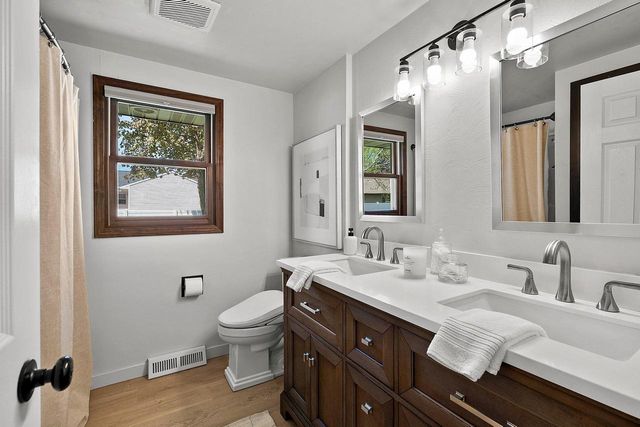 910 PARK STREET, Wrightstown, WI 54180