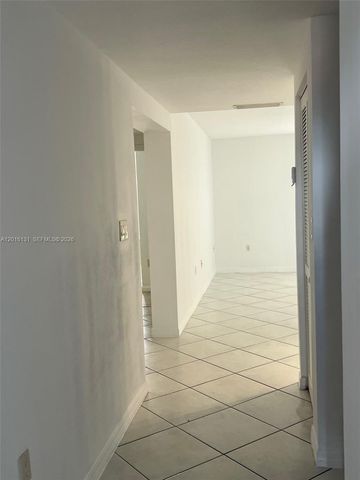 12605 SW 91st St 103, Miami, FL 33186